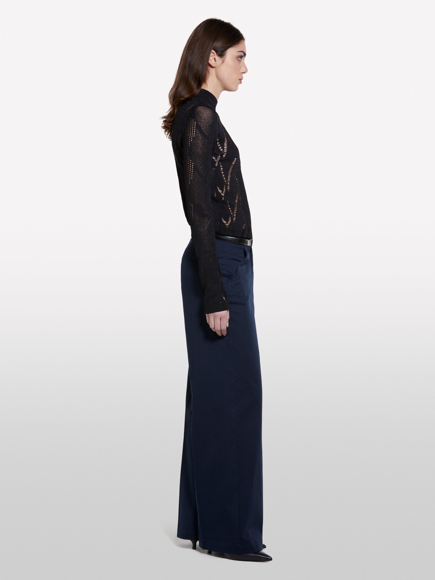 Camisola perfurada - ucb_image_F