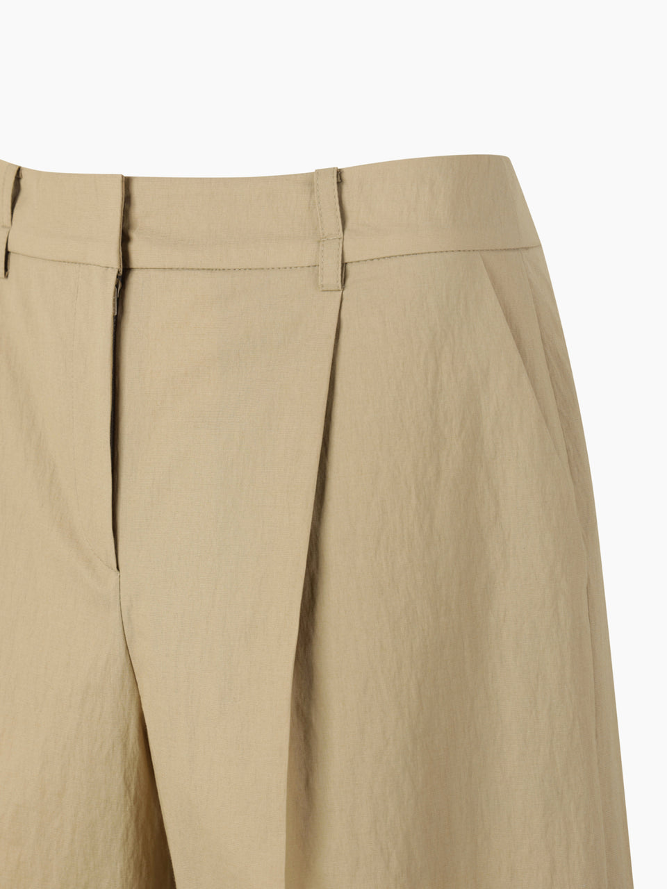 Bermudas com pinças - ucb_image_DS1