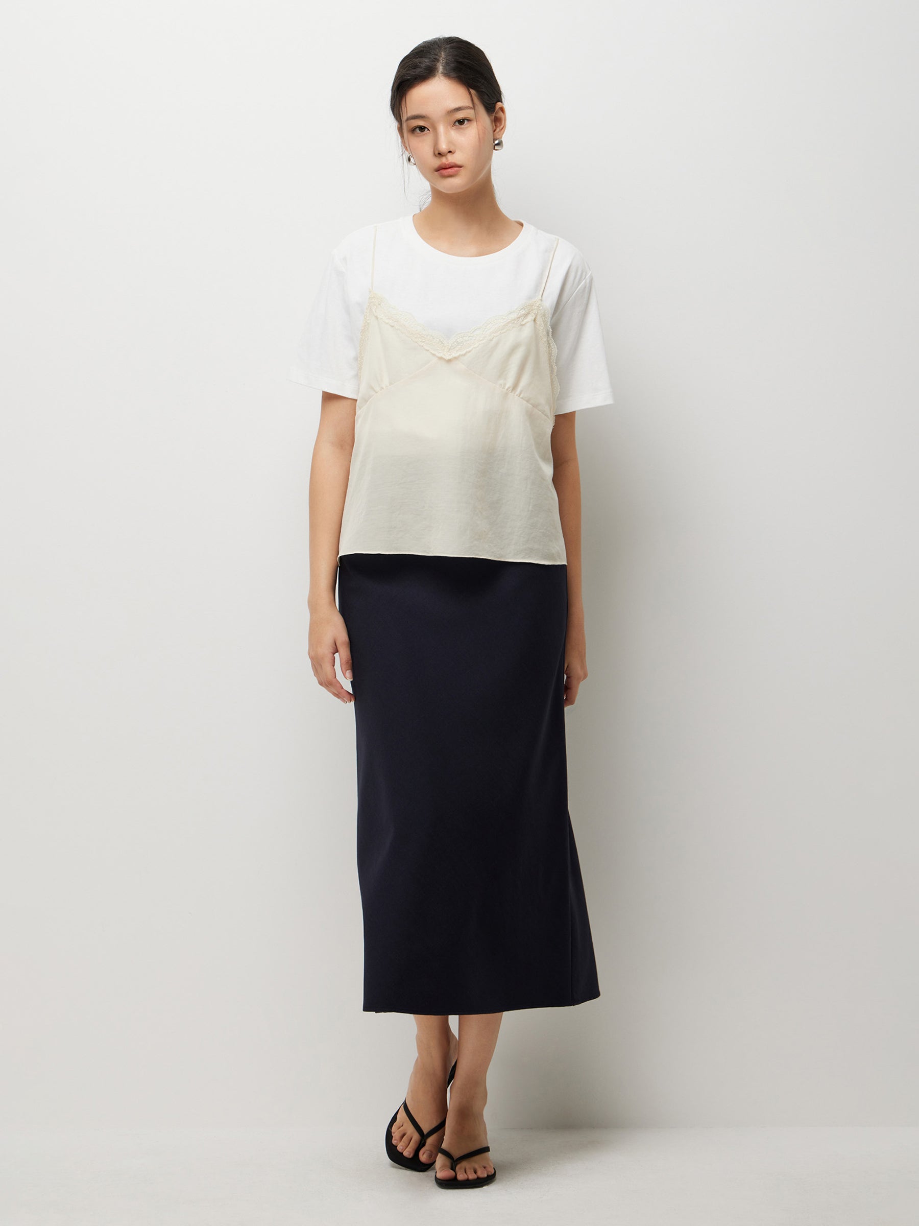 T-shirt com top em contraste - ucb_image_FY