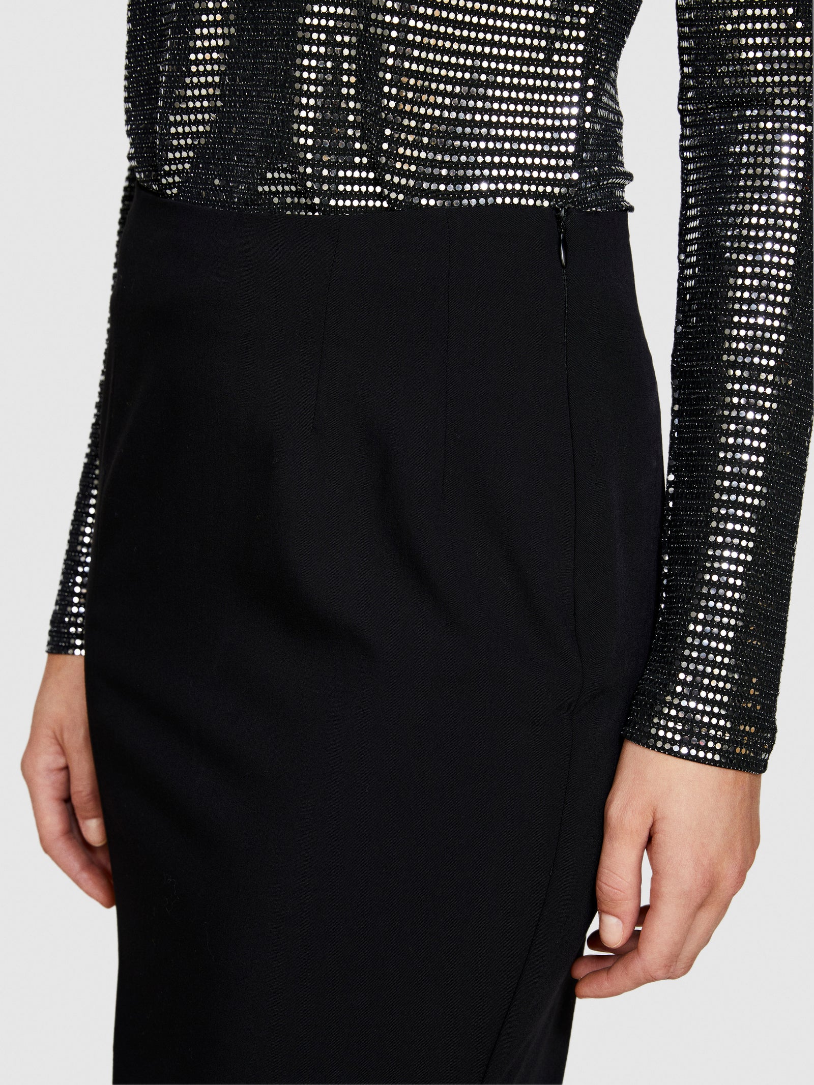 Saia midi com racha - ucb_image_FY