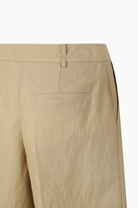Bermudas com pinças - ucb_image_FY